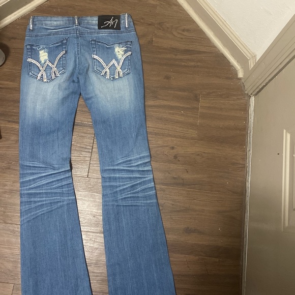 Jeans - Picture 3 of 4